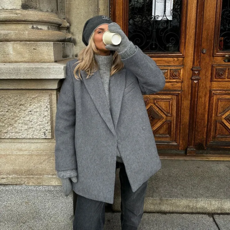 

Gray Wool Oversize Coat Woman Autumn Long Sleeve Single Button Thicken Notched Pocket Female Fashion Winter Stylish Lady Coats