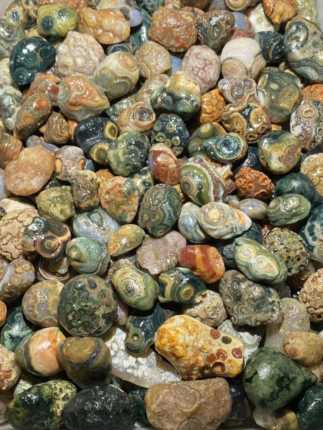 1kg/lot boutique natural Outer Mongolia surface eye stone rare precious Beautiful eye pattern diy pendant Collectibles