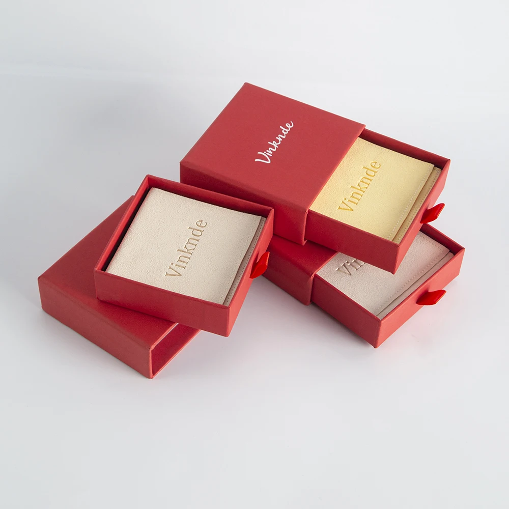 Custom Logo Christmas Red7x7x1.7cm Jewelry Paper Box and Personalized 6x6cm Microfiber Flap Bag Ring Earring Wedding Gift Favors