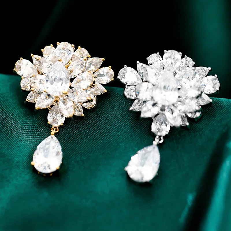 

Fashionable Corsage Female Accessories High-grade Luxury Zirconium Brooches Pin Pendant Large Zircon Elegant Brooch Jewelry 2022