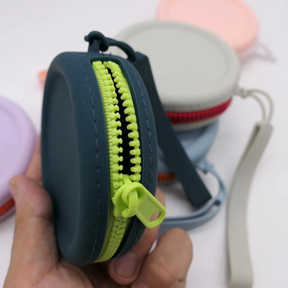 Free Name Printing Surprise Gift Baby Storage Box Pacifier Case Silicone Bag More Thoughtful and Unique