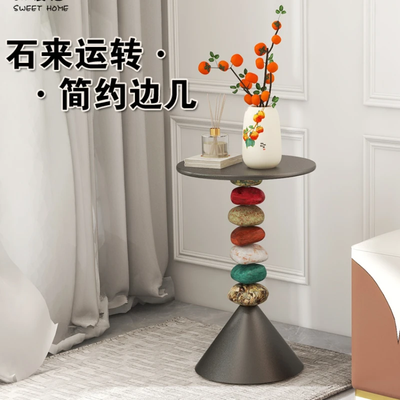 

Shi Laiyun's creative side table, small unit type tea table, internet famous living room sofa, side table, balcony, flower rack
