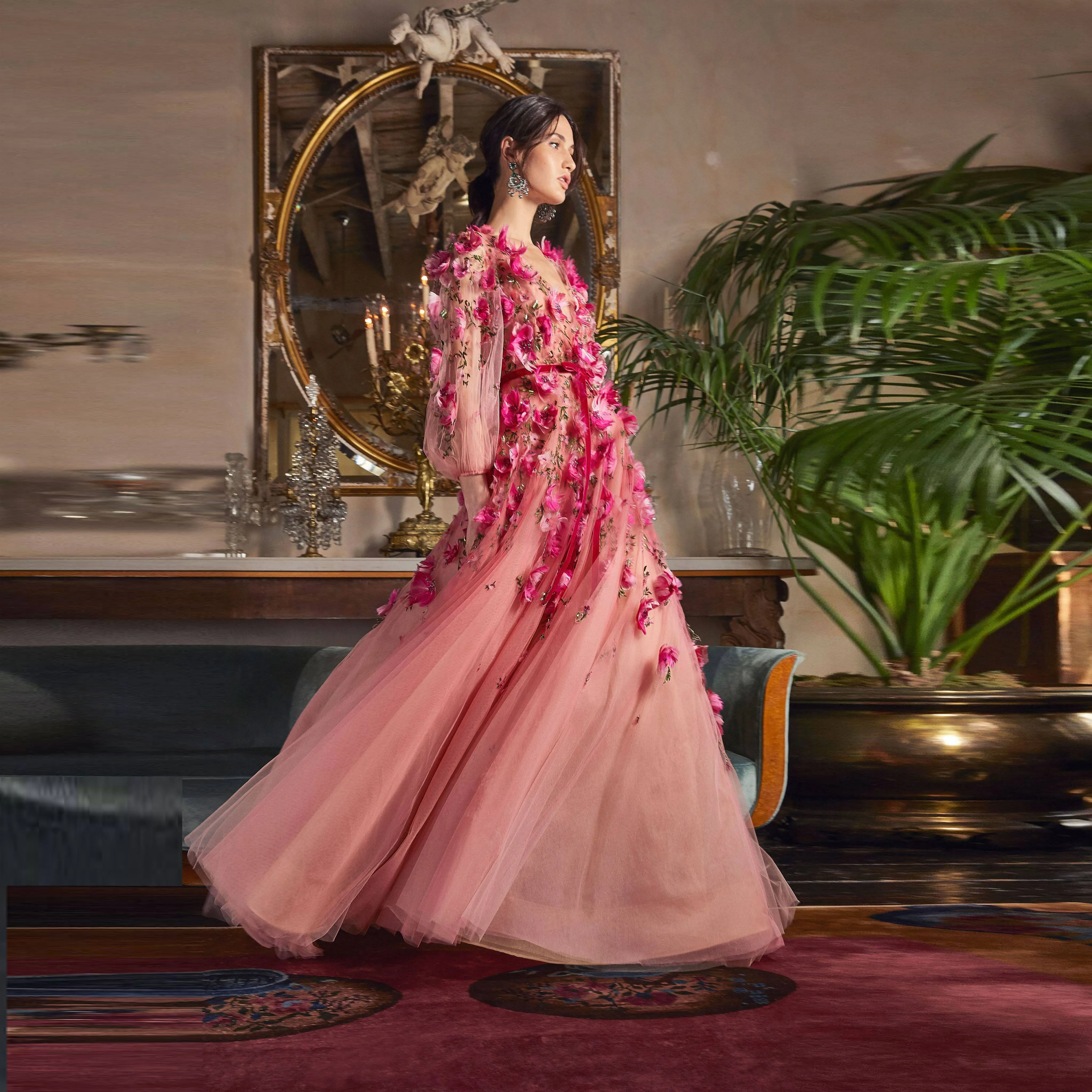 

Boho Floral Bride Dresses Tulle Full Sleeve Photo Shoot Custom See Thru Romance Wedding Gowns vestido longo Chic Dress Flower