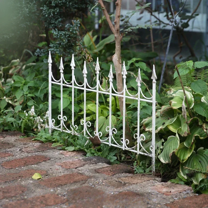 Slide image 9617e03adb674ad3a15c40e2185969ff