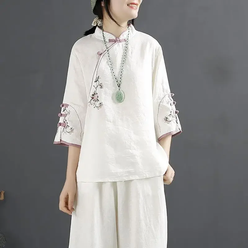 New Chinese Style Retro Cotton and Linen Shirt Women Spring Summer Chinese Stand-up Collar Button Blouse Embroidered Tea Service