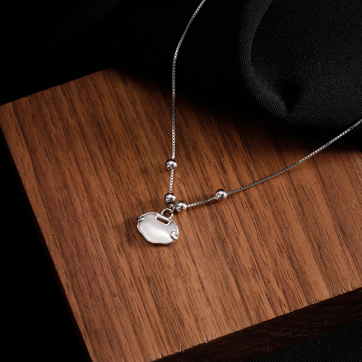 925 Sterling Silver Necklace Female Peace Long Life Lock Fashion Light Luxury Niche Chinese Traditional Good Luck Clavicle Chain