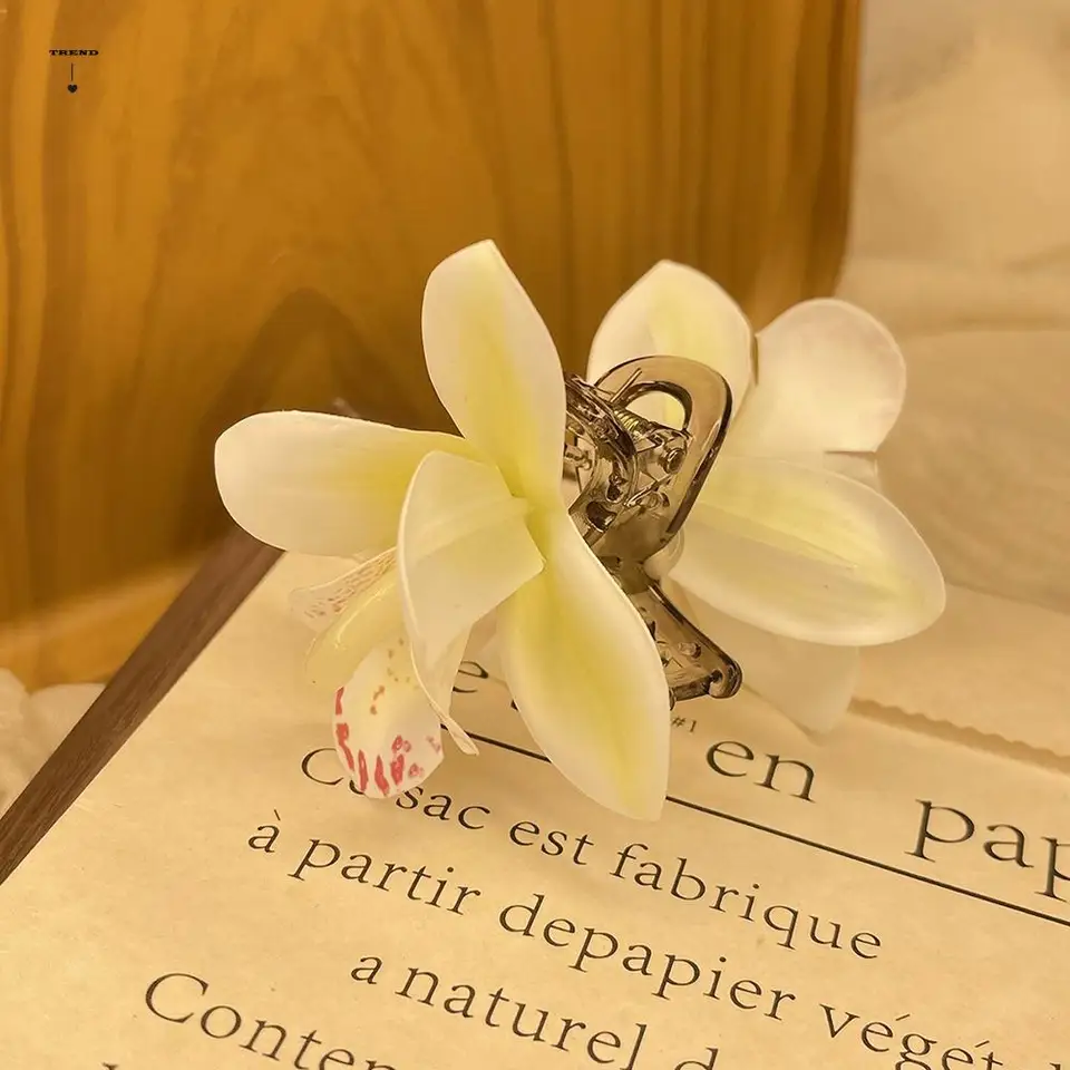 布花ヘアクリップ休暇スタイルカモノハシクリップ造花ヘアピン頭飾り