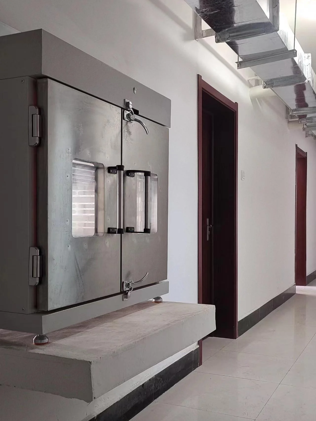 Double Door Hot Air Circulation Thermal Disinfection Drying Cabinet For Clothes Cups And Tablewares 3