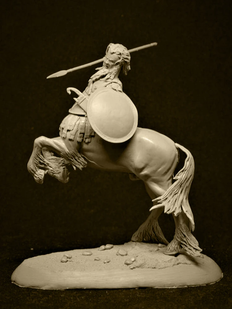 Unmontierter 1/32 Antiker Fantasy-Mann (2 Köpfe) Miniaturmodellbausätze aus Kunstharz, unbemalt