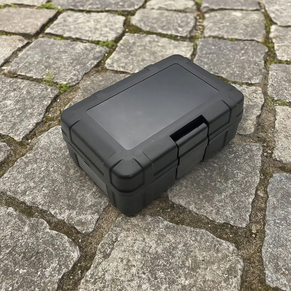 내구성이 뛰어난 플라스틱 도구 상자 방진 및 충격 방지 스폰지 도구 보관 가방 다기능 장비 도구 케이스 부품 상자