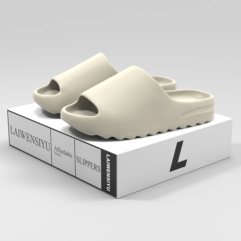 

Wearing sandals and slippers for women indoor and home fashion trends, slippers for couples outdoor and leisure slippers 4798