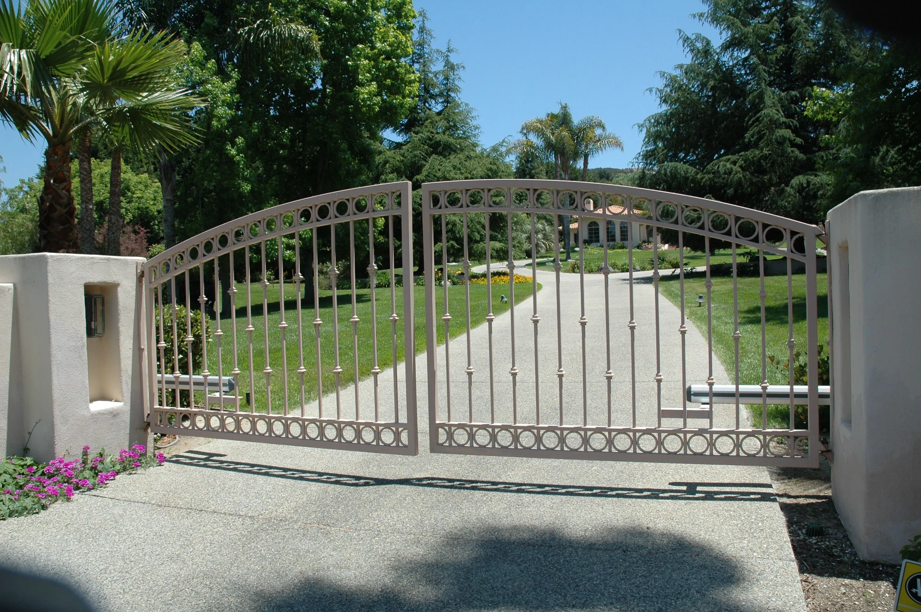 High Quality Wrought Iron Gate Design Door Iron Gate Design Wrought Iron Gate 5