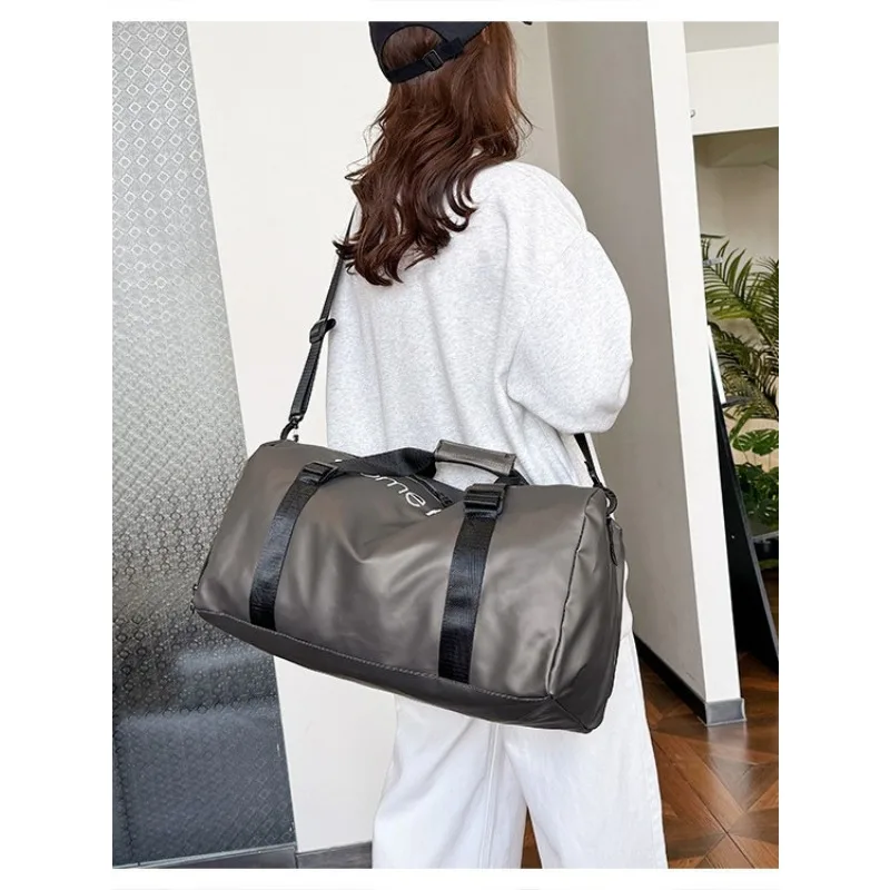 Gym Bag Waterproof Sports Fitness Bag Men Women Travel Duffels Bags Outdoor Yoga Sports Portable Bags Large Capacity Backpack