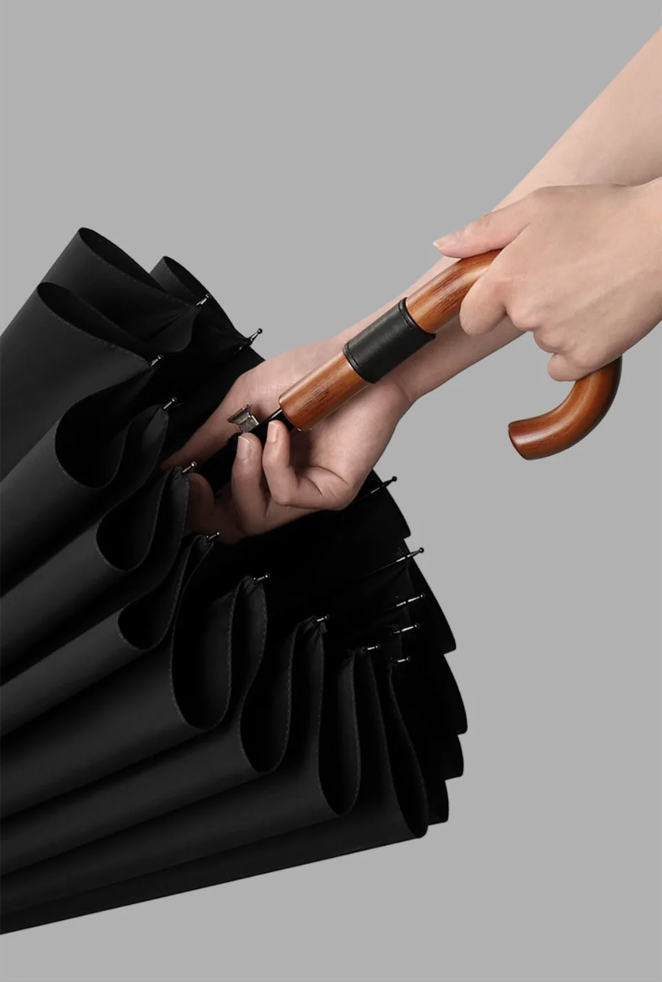 Description Picture 6 of itemWindproof 16 Bones Umbrella Big Size Long Handle Umbrella Whole Fiber Two People Wear Resistant and Anti Slip Business Umbrella