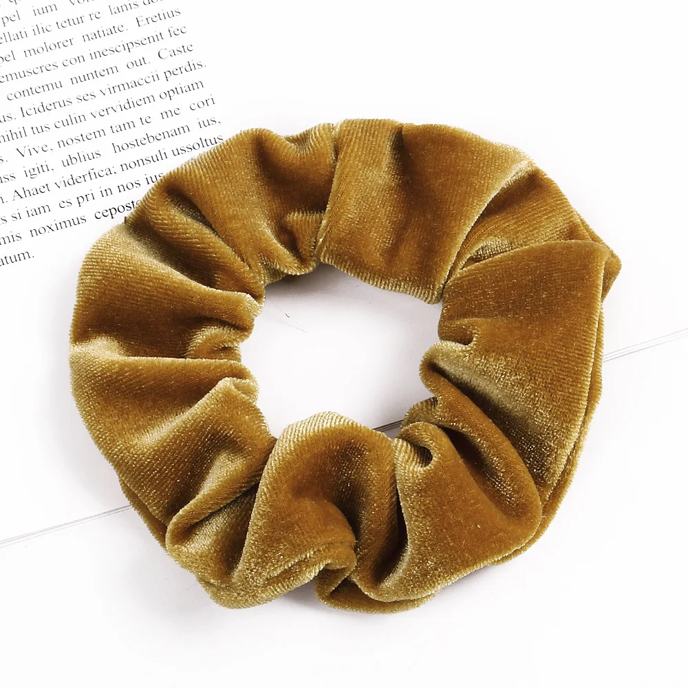 Elegant Velvet Scrunchie – Stylish Elastic Hair Accessory