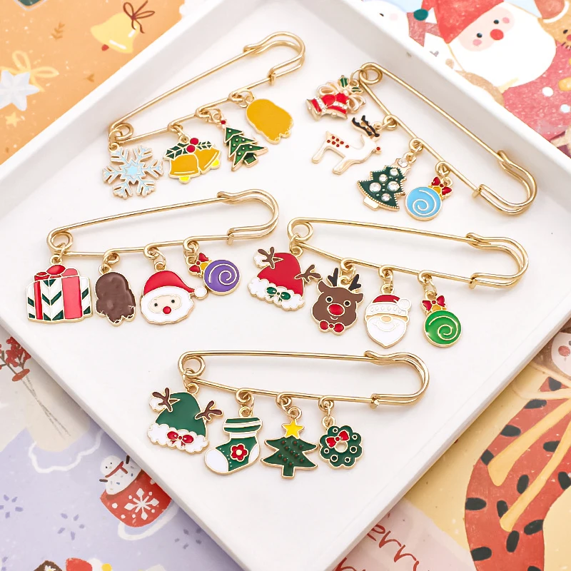 Lovely Enamel Merry Christmas Brooch Xmas Tree Santa Claus Snowman Pendants Badge Lapel Pin New Year Party Jewelry Gifts For Kid