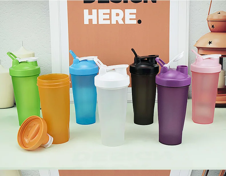 Bouteille de mélange de protéines en poudre Shaker de 600ml pour la Gym pour mélanger la poudre