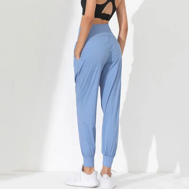 Рисунок 4 - Штаны для йоги, свободные узкие