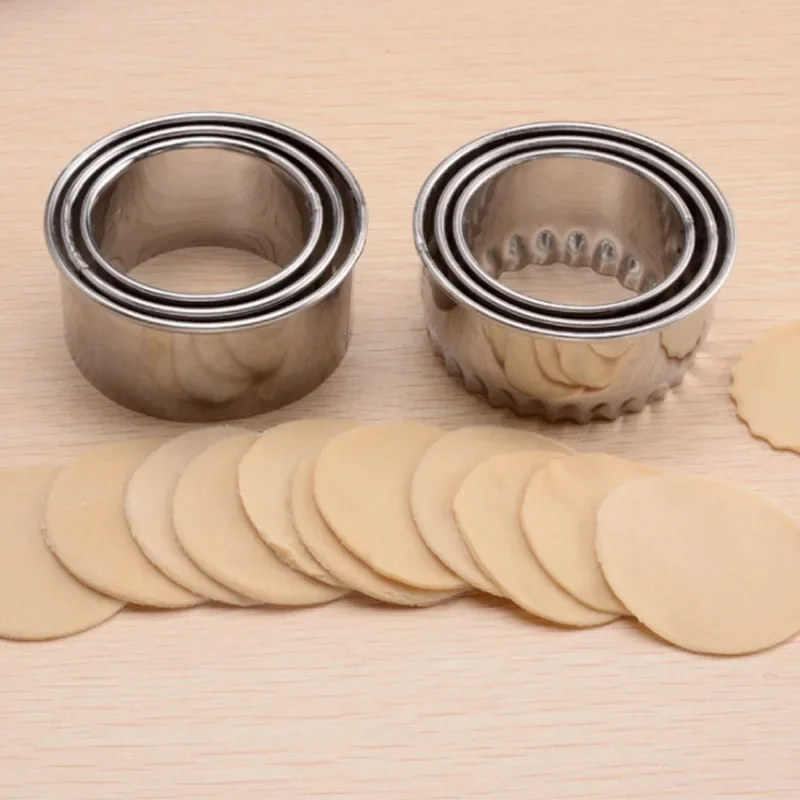 3Pcs Round/Flower Shaped Dough Cutting Tool Kitchen Gadgets Stainless Steel Dumplings Cutter Portable Dumplings Wrappers Molds