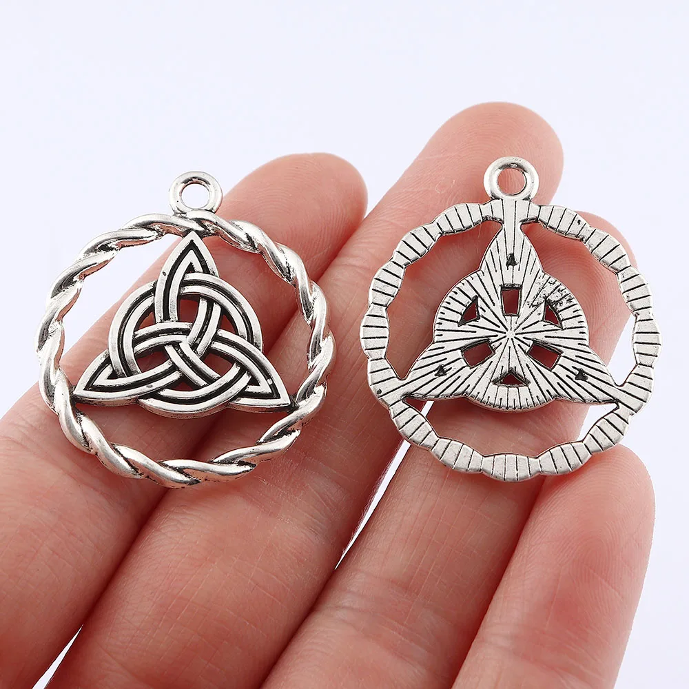 

15 x Tibetan Silver Color Celtic Triquetra Trinity Knot Open Round Charms Pendants For DIY Necklace Jewelry Making Accessories