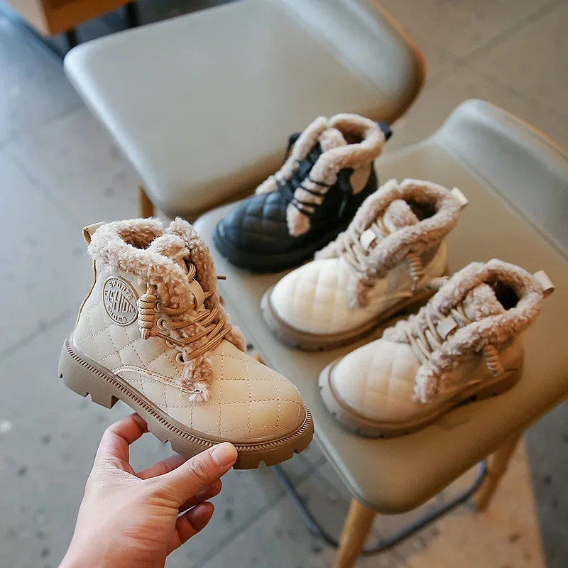 

Fashion Children Boots Thick Plush Warm Winter Boys Cotton Shoes Plush Warm Girls Short Boot Kids Casual Outdoor Shoes Christmas