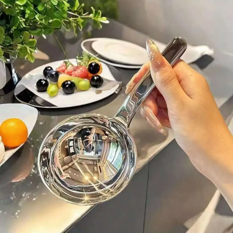 Description Picture 3 of itemShort Handle Deepened Ramen Soup Spoon - 201 Stainless Steel Large Capacity Tablespoon, Kitchen Cooking Soup Utensils