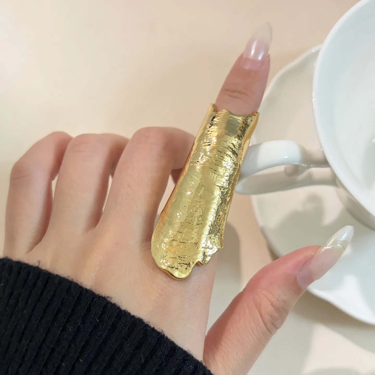 Vintage Gold Pleated Irregular Wide Band Adjustable Ring - Luxury Minimalist Jewelry