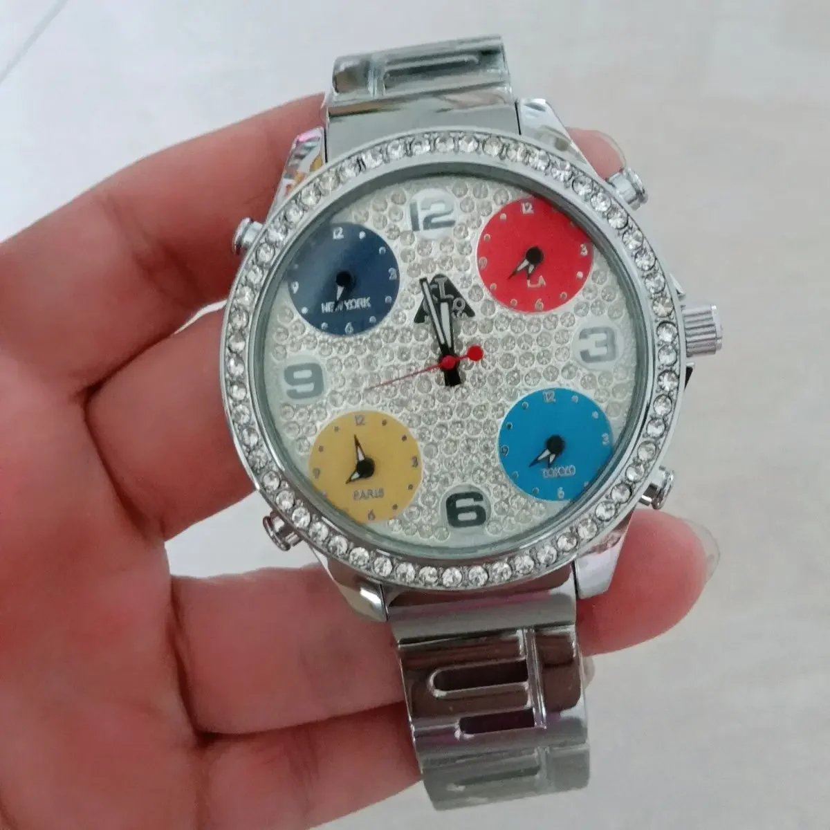 Czech Leopard Watch Five Time Zones Men's Watch Non mainstream Hiphop Hiphop Belt Watch