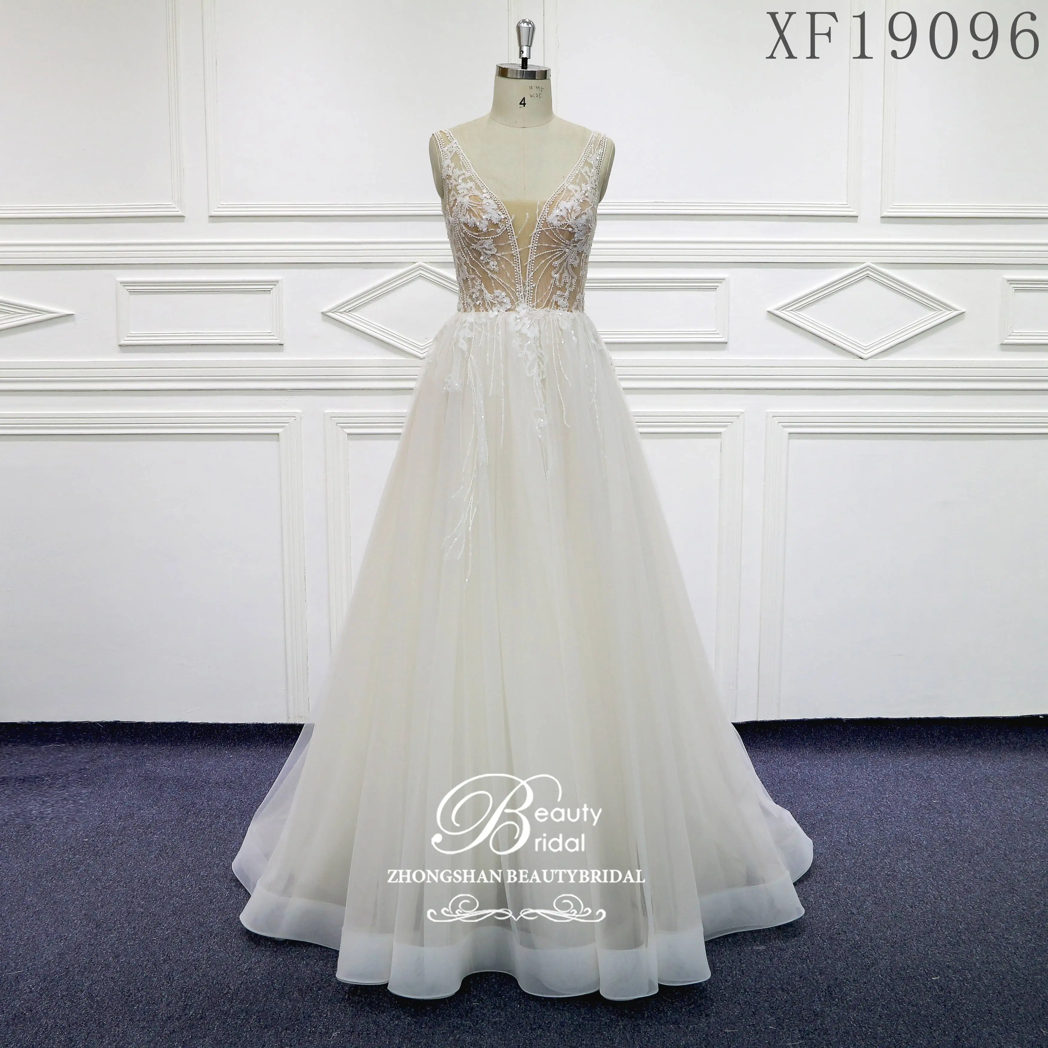 Рисунок 6 - Женское свадебное платье с юбкой-годе