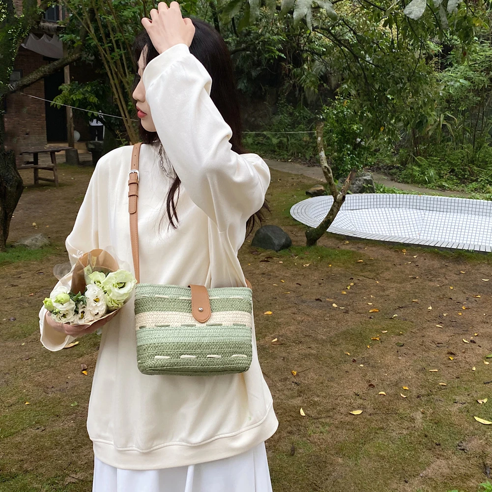 Crossbody Bag Handmade Ladies Woven Bag Fashion Casual Simple Portable Gradient Color Elegant Paper Rope for Seaside Holiday