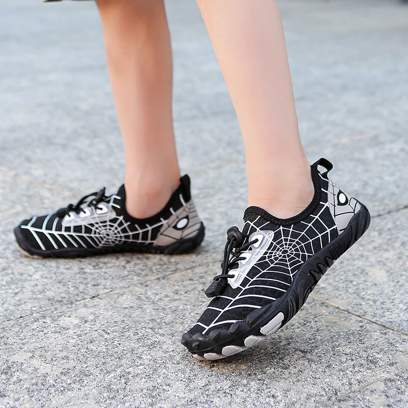 Kids Shoes Lightweight Barefoot Aqua Breathable Quick-drying Sneakers Beach Non-slip Slippers Soft Fit Heel