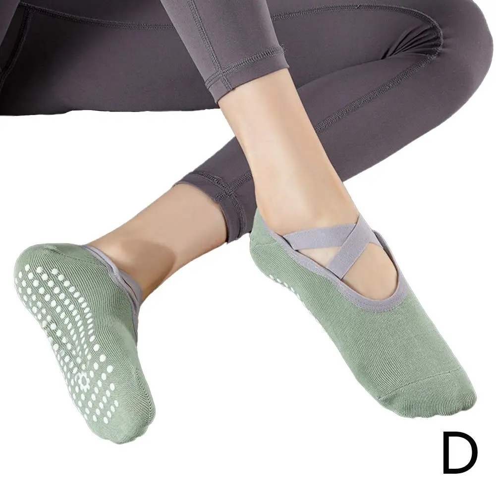 1pair Women Non-slip Yoga Socks Professional Fitness Section Strap Sports Ballet Socks Backless Breathable Dance Socks 16 Se38068e261c043bb91f4f019cc45a954N