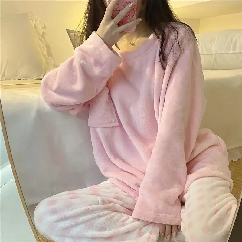 Pigiama donna in pile - dettaglio tessuto