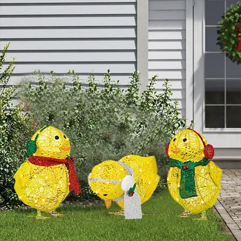 

Light-Up Chicken With Scarf Earmuffs Metal Lantern Chicken With Light String Animal Garden Stake Holiday Decor Xmas Ornament New