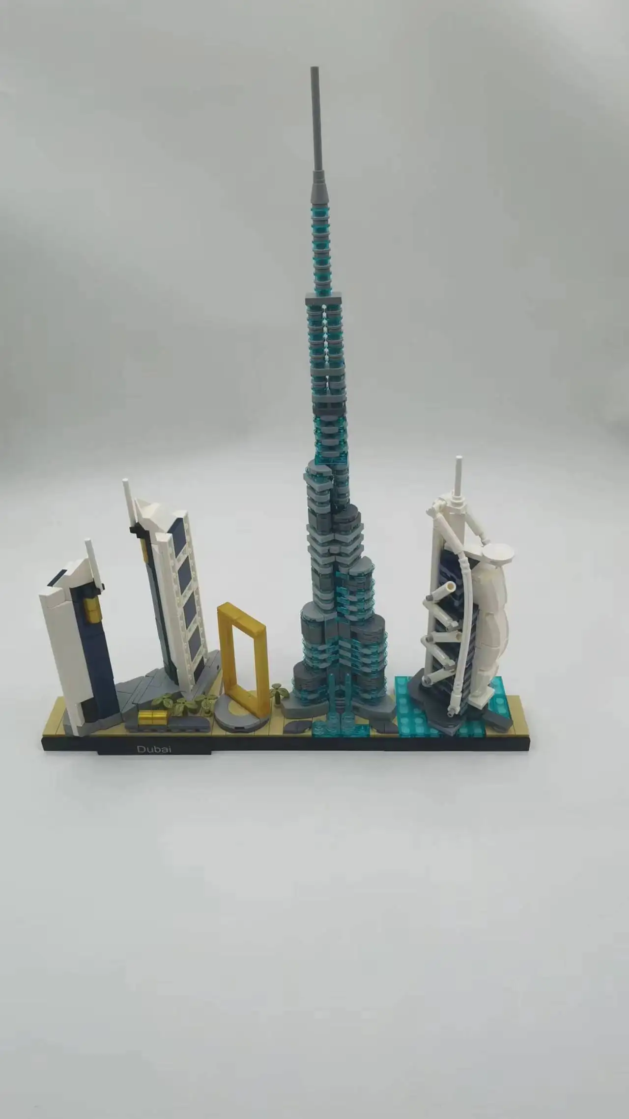 City Streetscape Architecture Dubai 21052 London Sydney Shanghai Building Blocks Kit Bricks Classic Model For Children toys 3