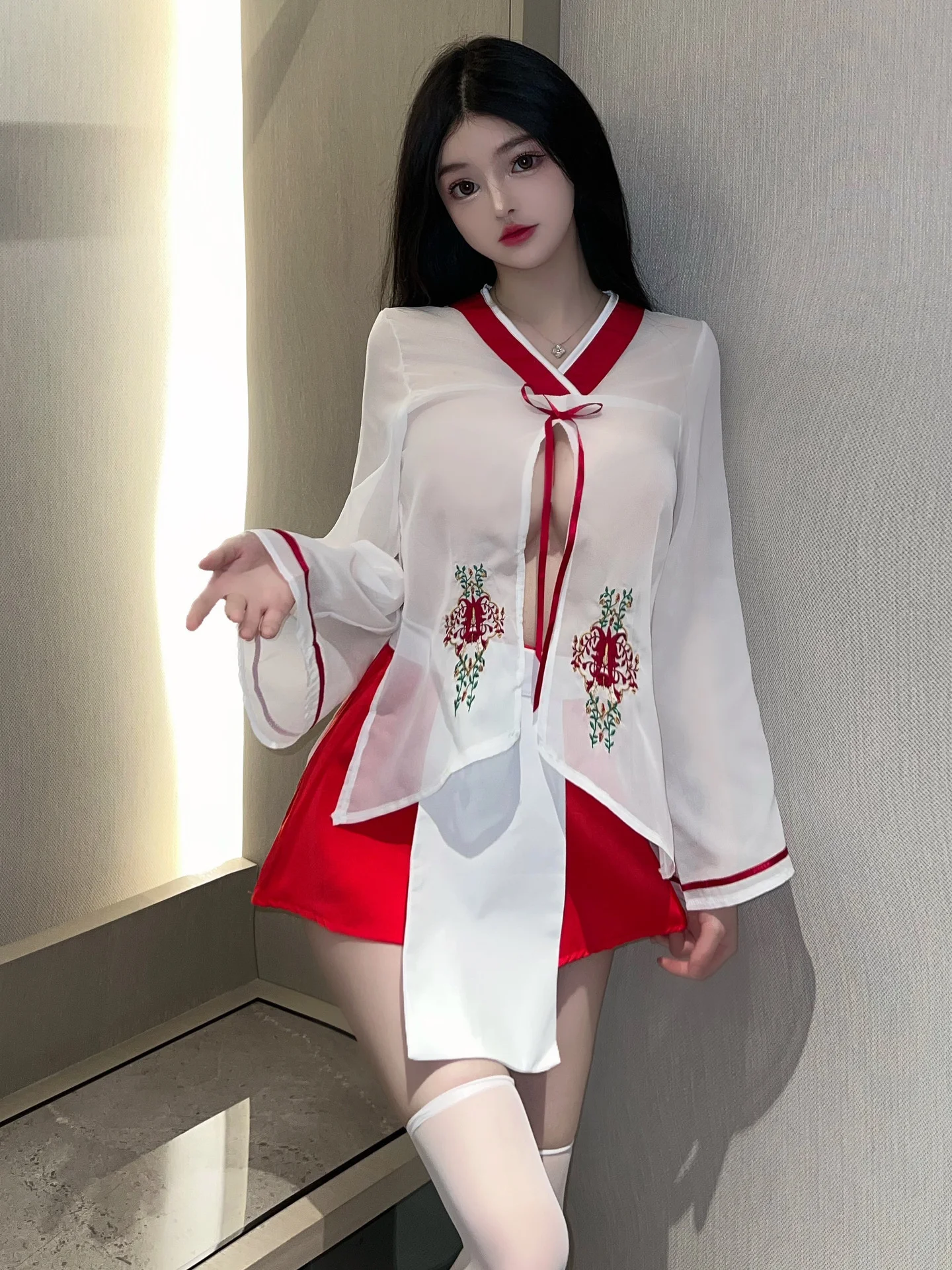 

Style Sexy National Spicy Girl Color Matching Pajama Uniform Set Thin Perspective Lace Up Sexual Temptation Dress Women FEC1