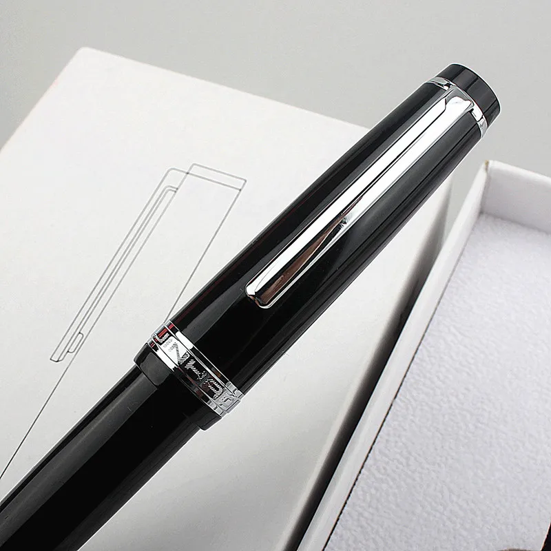 Jinhao 82  ÷ Ͻ ǽ л б  ǰ,   