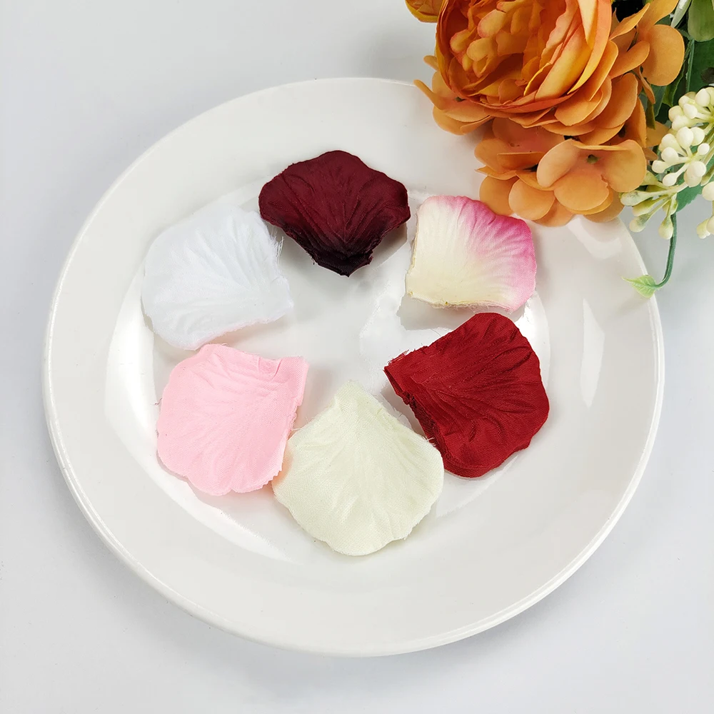 500/1000Pcs Artificial Fake Rose Petals Red White Simulation Silk Rose Petals Wedding Supplies Valentines Romantic Decoration artificial rose petals artificial flowers artificial flower artificial rose