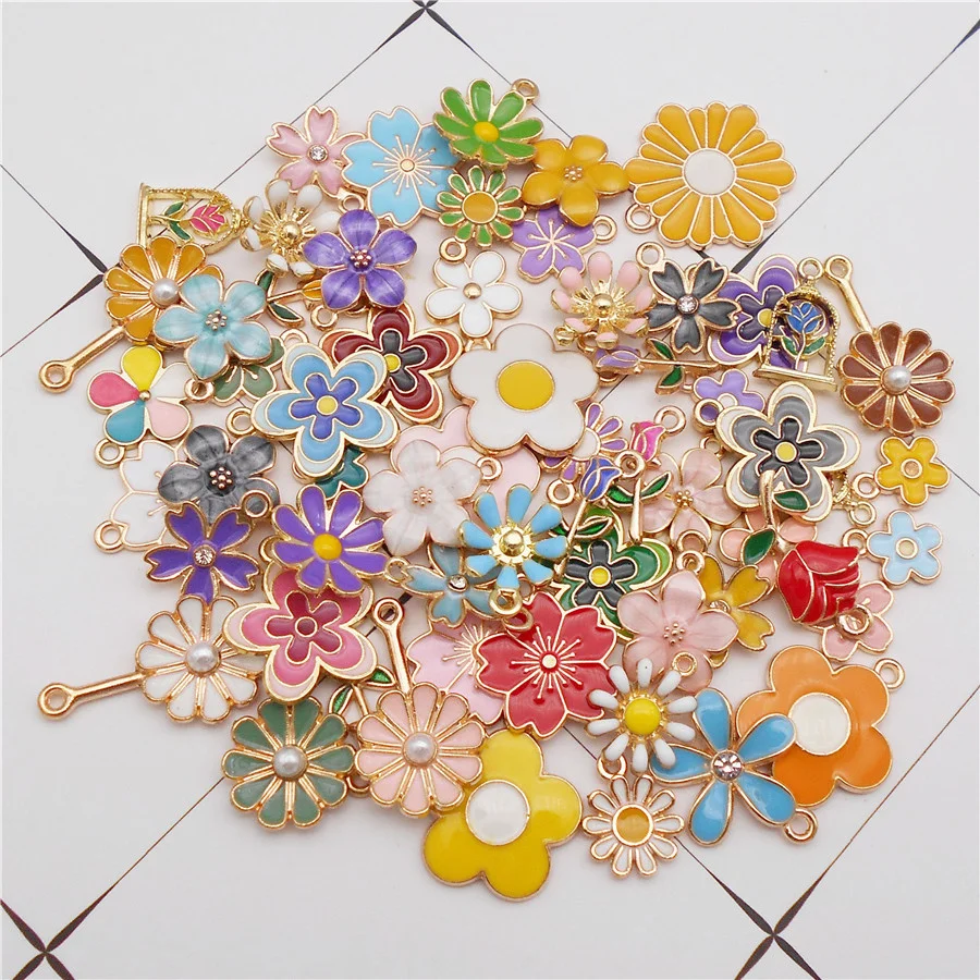 

Julie Wang 50PCS Enamel Flower Charms Mixed Alloy Rose Daisy Cherry Blossom Pendent Necklace Bracelet Jewelry Making Accessory
