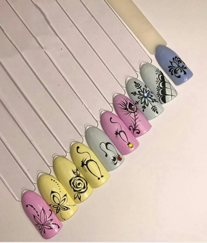 12 個のネイルアート練習テンプレートセット描画 & ペイントガイド