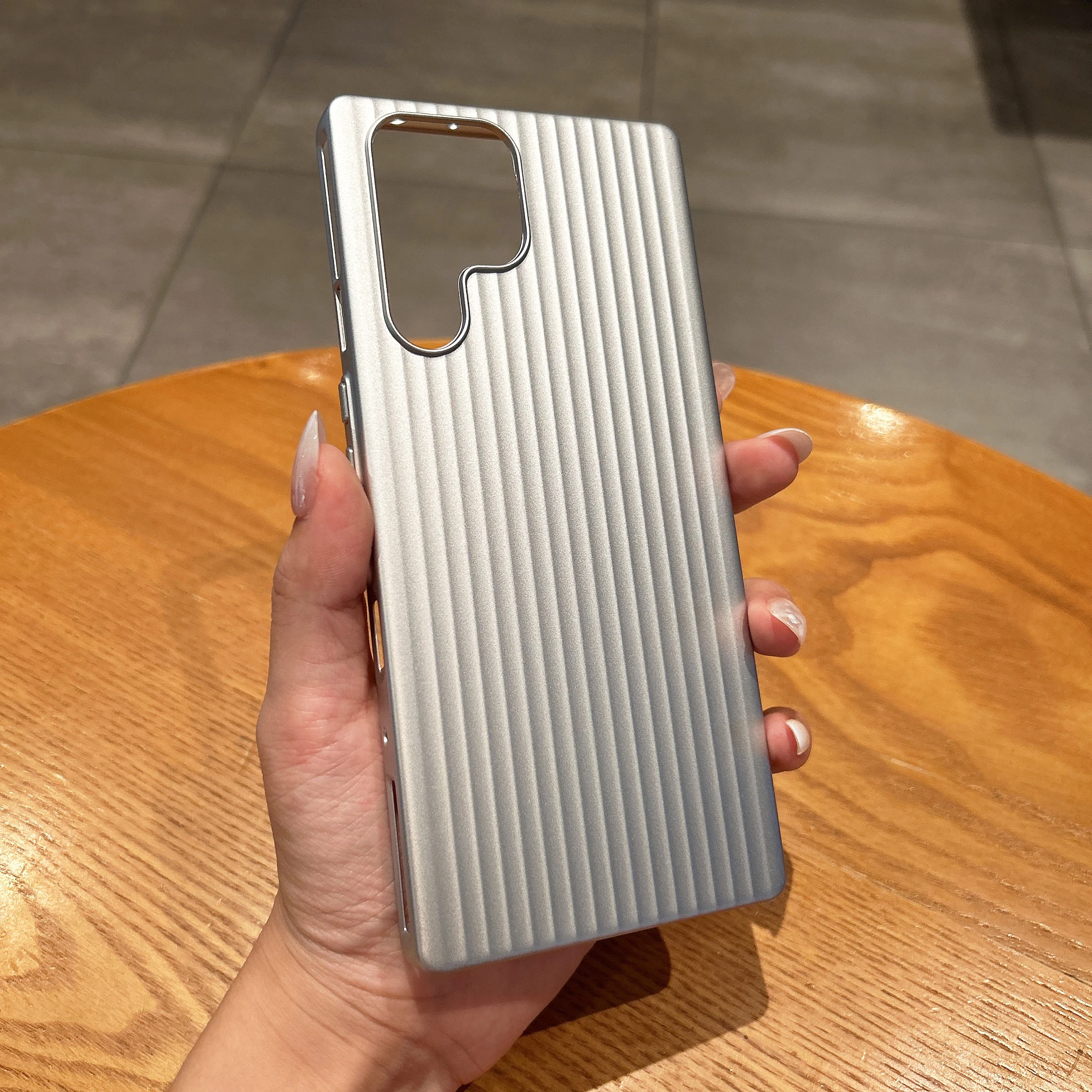 Fashion Plating 3D Stripe Armor Phone Cover with Corrugated Luggage Pattern