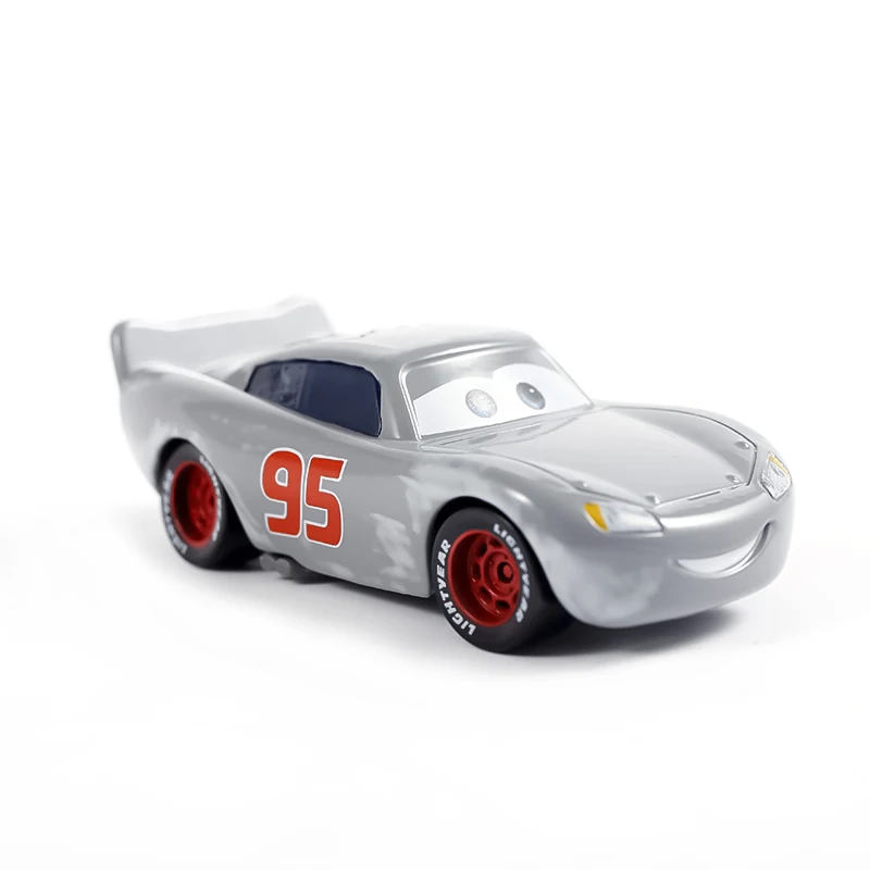 Disney Pixar Cars 3 Toys Lightning Mcqueen Mack Uncle Collection 1:55 Diecast Vehicles Alloy Car Toy Model For Children Gifts