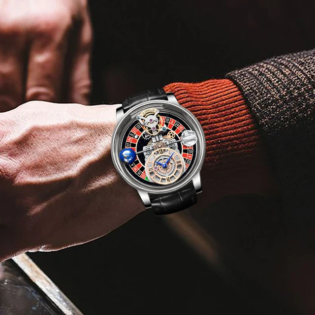 세련된 스타일과 정교한 기능을 갖춘 PINDU 천문학 시계