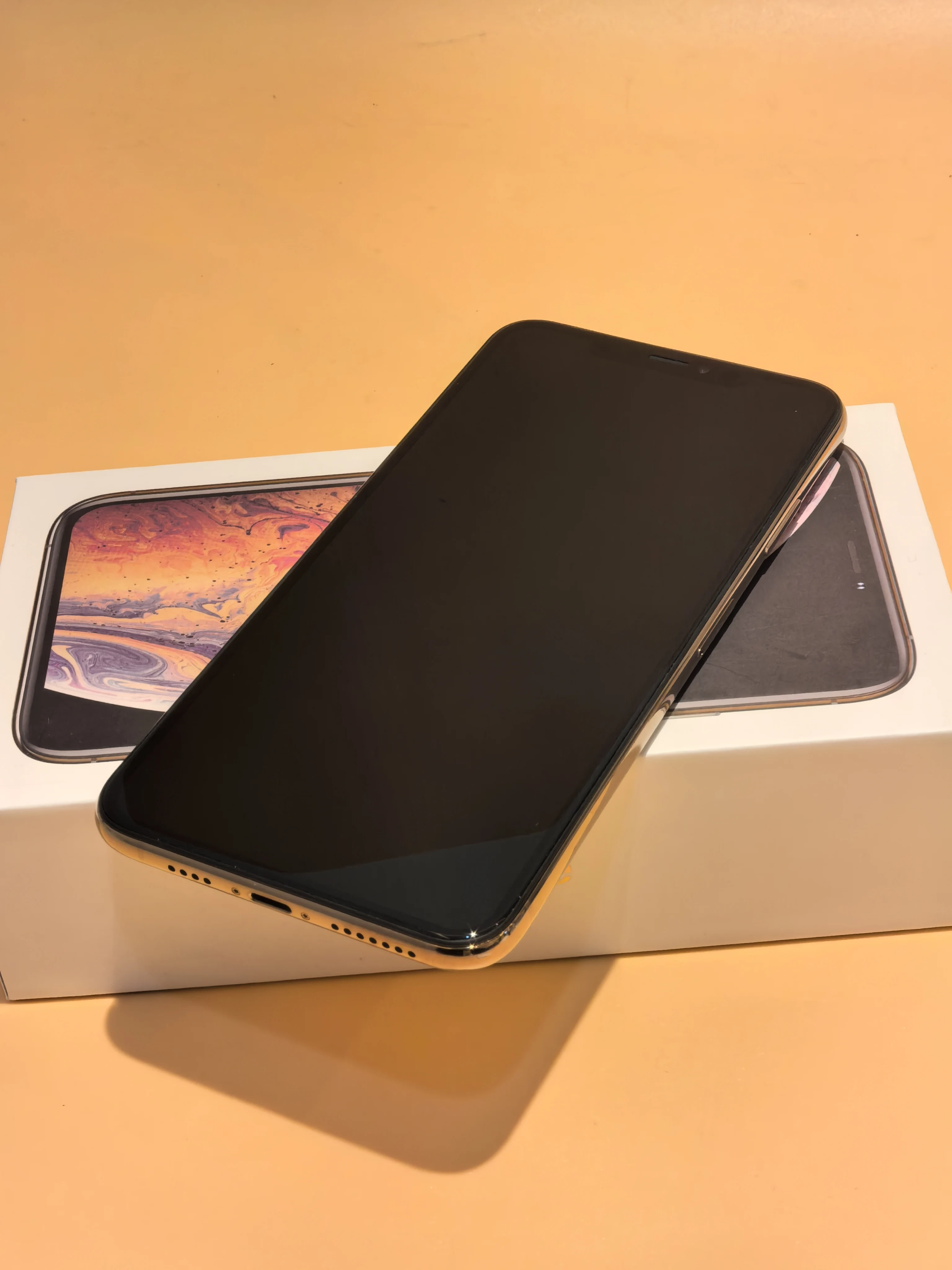 Смартфон Apple iPhone XS Max, 4/64ГБ, 4/256ГБ, global, Б/у