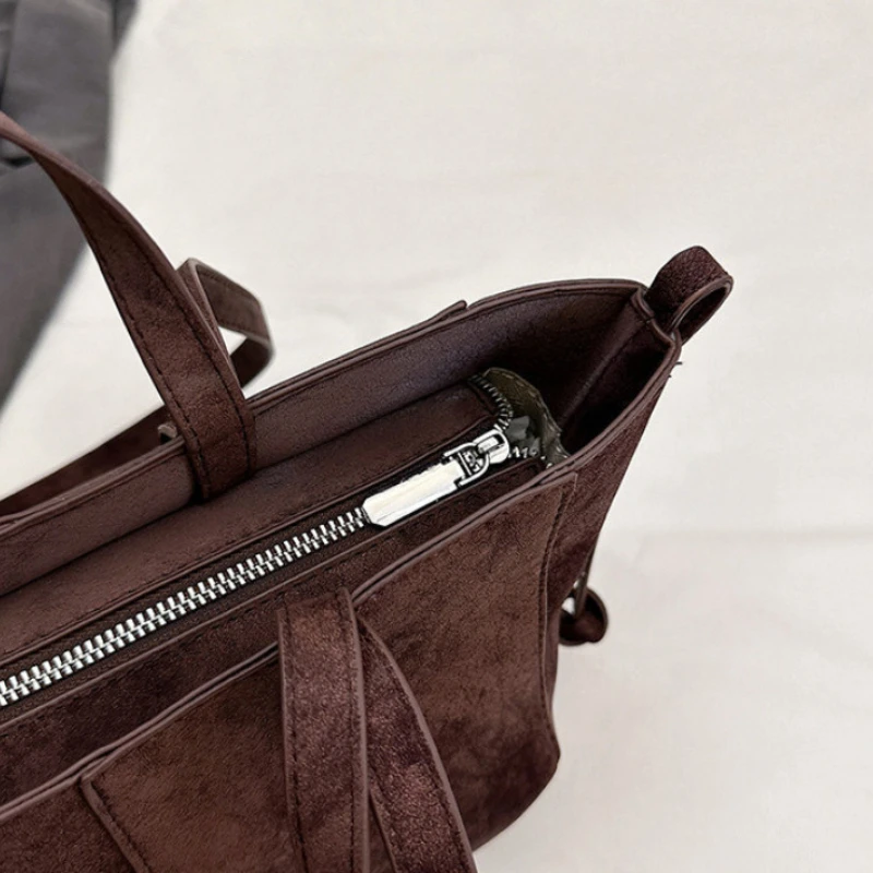 2025 Luxury Designer Crossbody Tote Small PU Leather Shoulder Bag for Women Female Brand Retro New Handbags and Purses Tote Bag 5