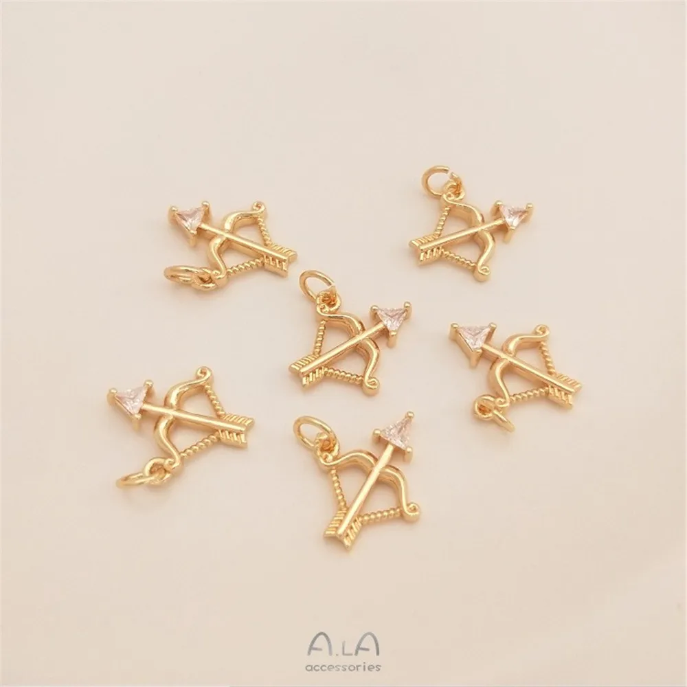 Рисунок 2 - Инкрустированная фианитом стрелка