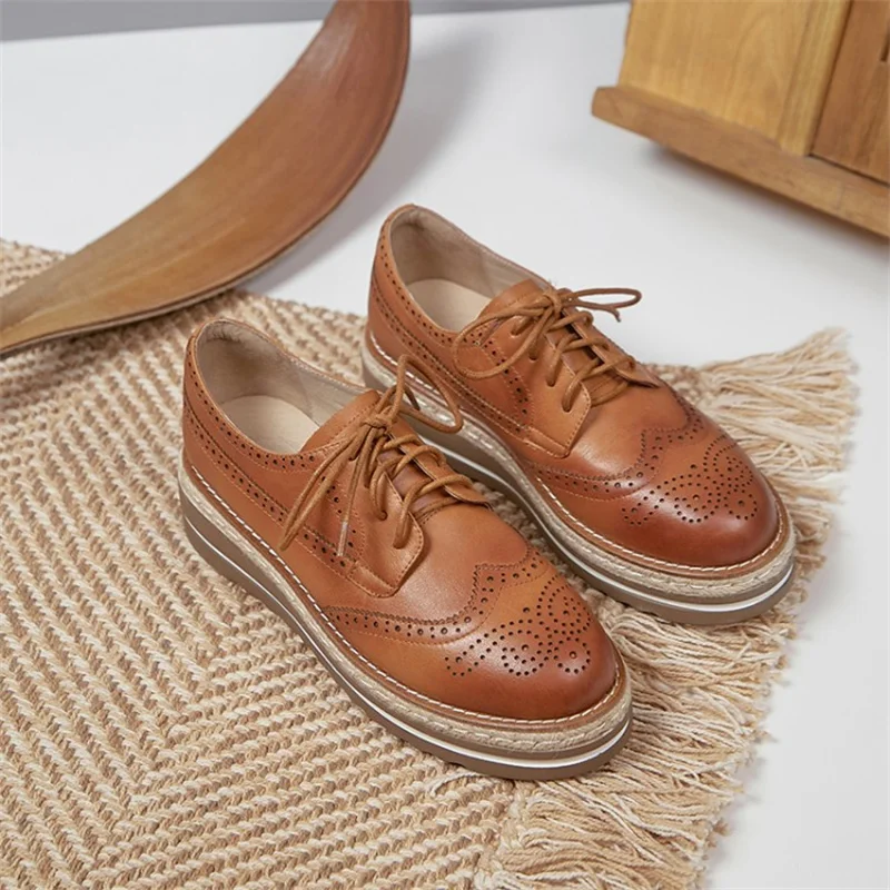 

Женские оксфорды из коровьей кожи, толстая подошва, плоская подошва, резьба в британском стиле, круглый носок, повседневная Всесезонная обувь