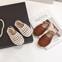 Sandales tissées traditionnelles pour jeunes enfants, été 2026, nouvelles chaussures plates rétro pour bébés, sandales décontractées pour filles, chaussures pour bébés 3