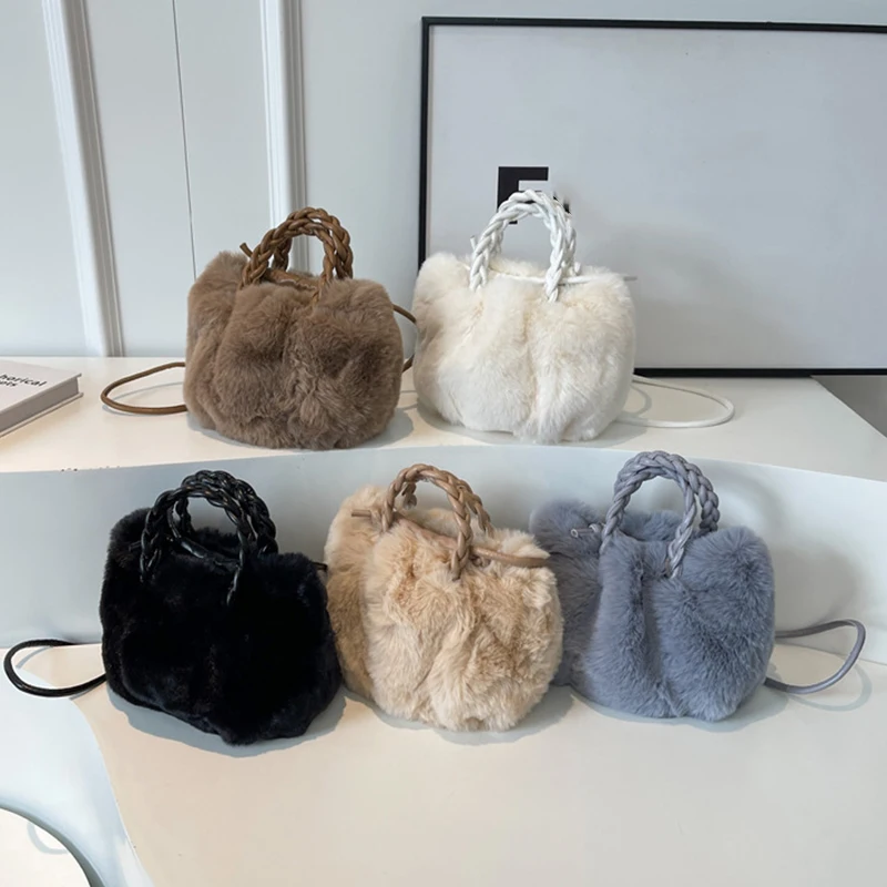 Winter Fashion Soft Plush Women's Shoulder Bag Ladies Clutch Purse Small Handbag Female Crossbody Bag