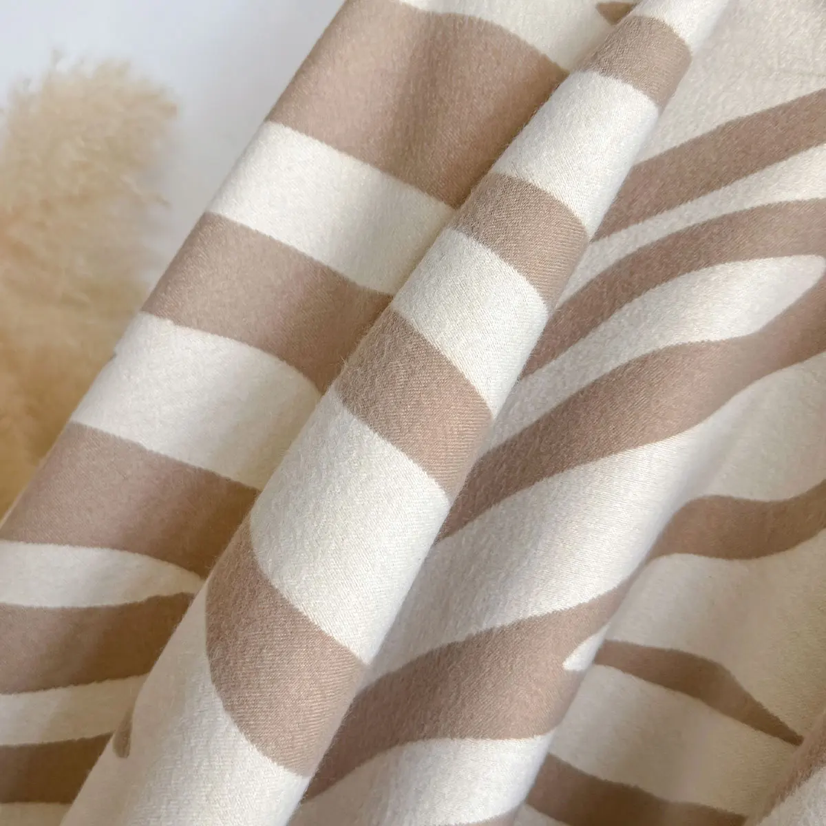 Elegant Women Streak Pashmina Scarves Fringe Winter Warm Fashion Designer Imitation Cashmere Two-Sided Scarf Blanket Shawls